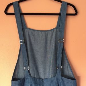 Nasty Gal Jeans - Nasty Gal Chambray Overalls Nasty Gal Jeans - Nasty Gal Chambray Overalls